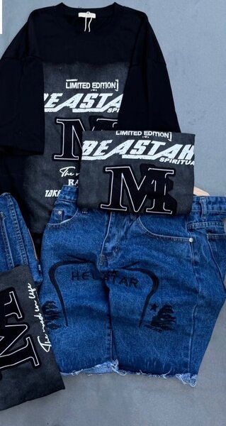 Ensemble jeans avec t-shirt