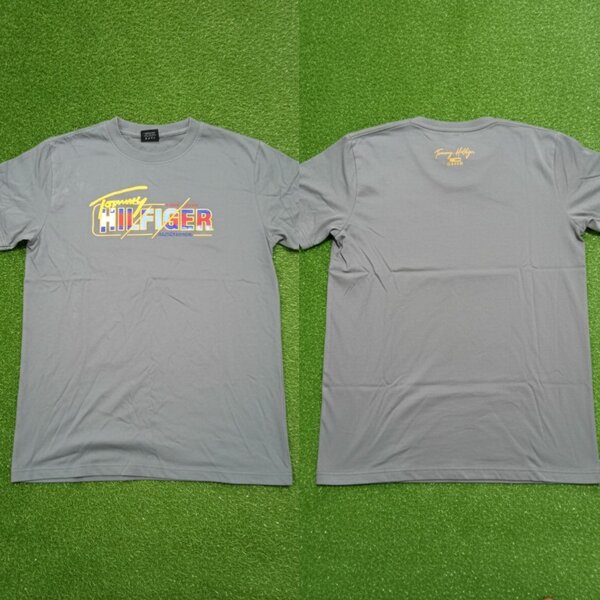 T-shirt graphique tendance