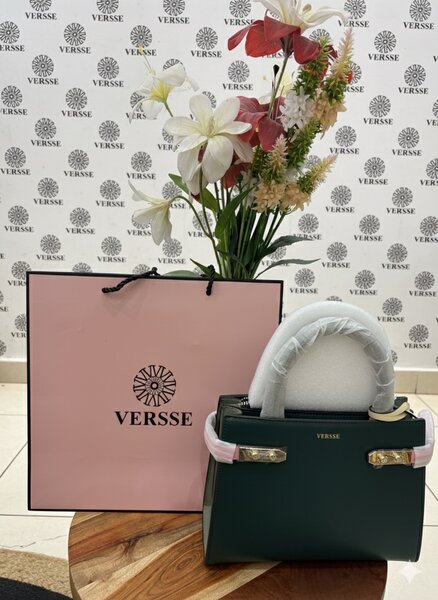 Sac à main élégant Versee
