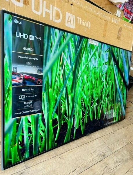 65" LG 4K SMART TELEVISION