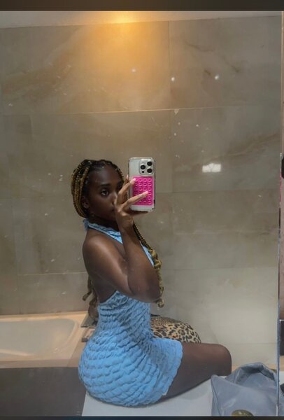 Robe moulante bleue chic