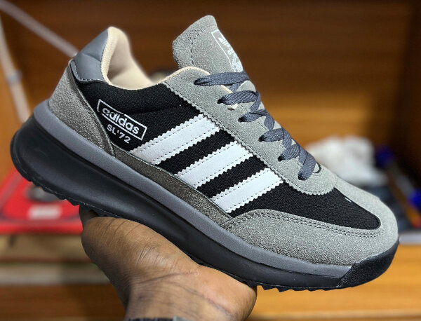 Sneakers sport tendance SL72