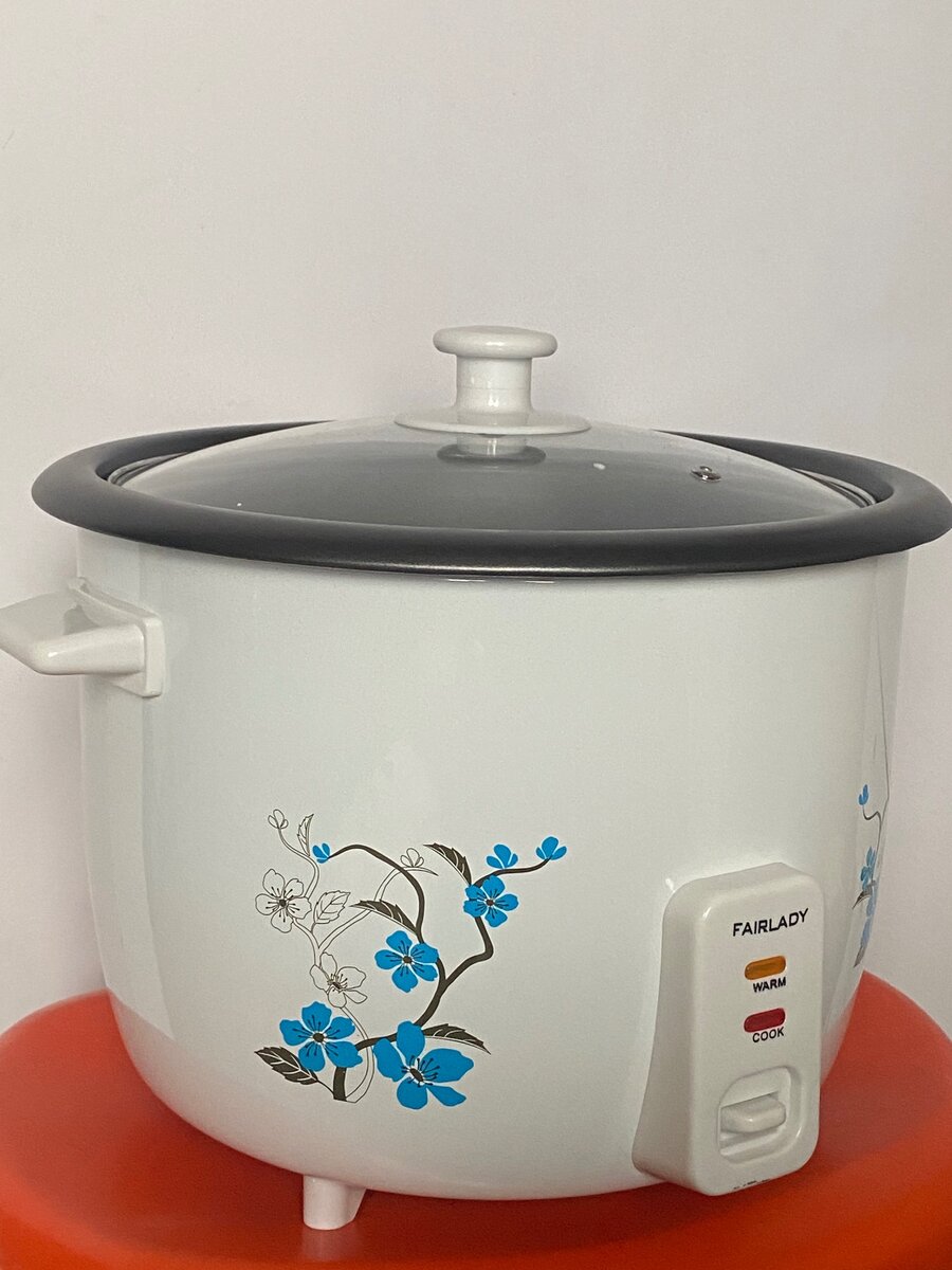 Electric Rice Cooker With Tempered Glass Lid