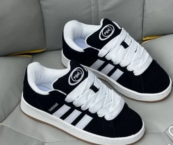 Chaussures en toile classiques