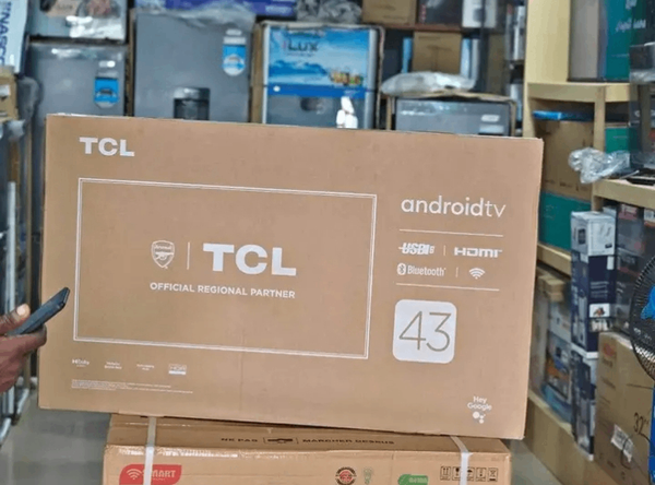 TCL Téléviseur Android 43"