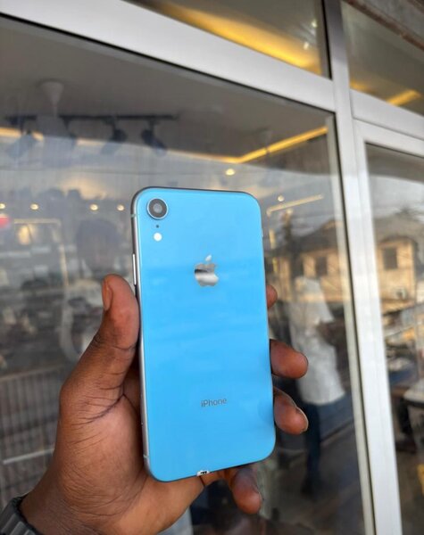 Iphone XR 64gig