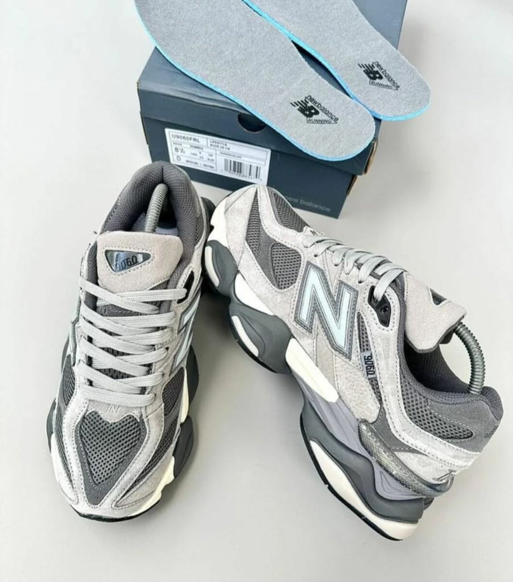 NEW BALANCE CLASSIC