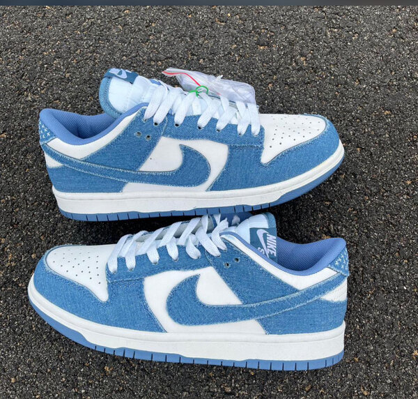 Baskets en denim blanches et bleues