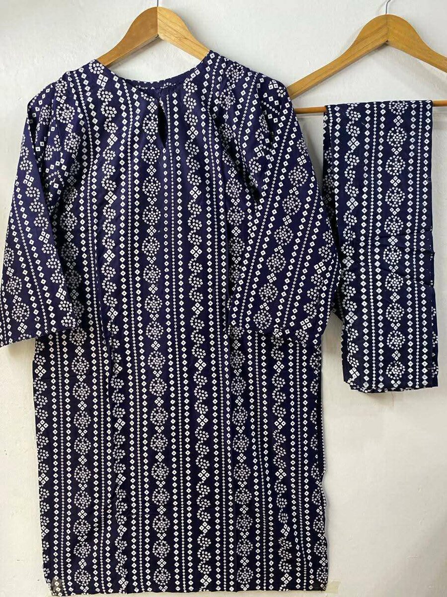 Ladies suit