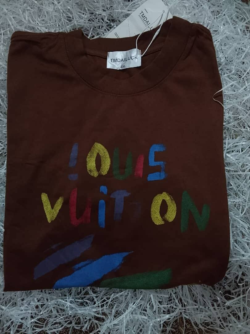 T-shirts unisex imprimés tendance