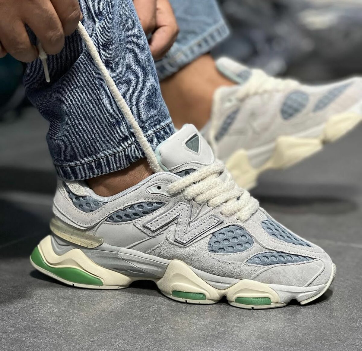 New Balance Sneakers Gris