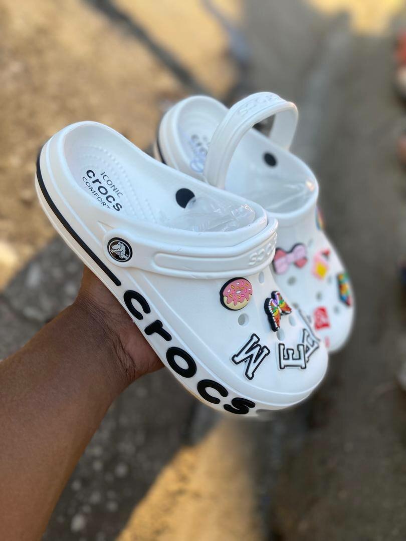 Bayaband Crocs