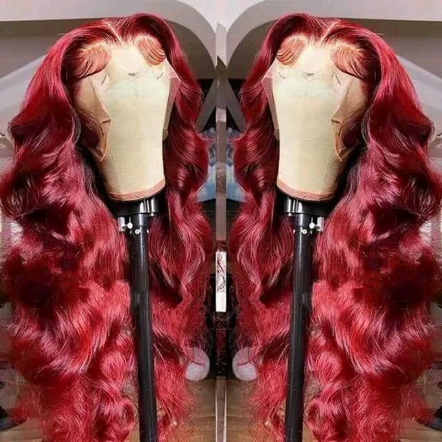 Perruque rouge ondulée glamour