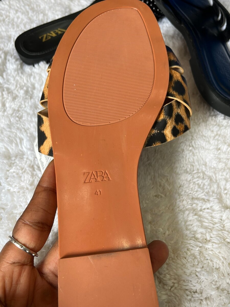 Mules léopard Zara élégantes