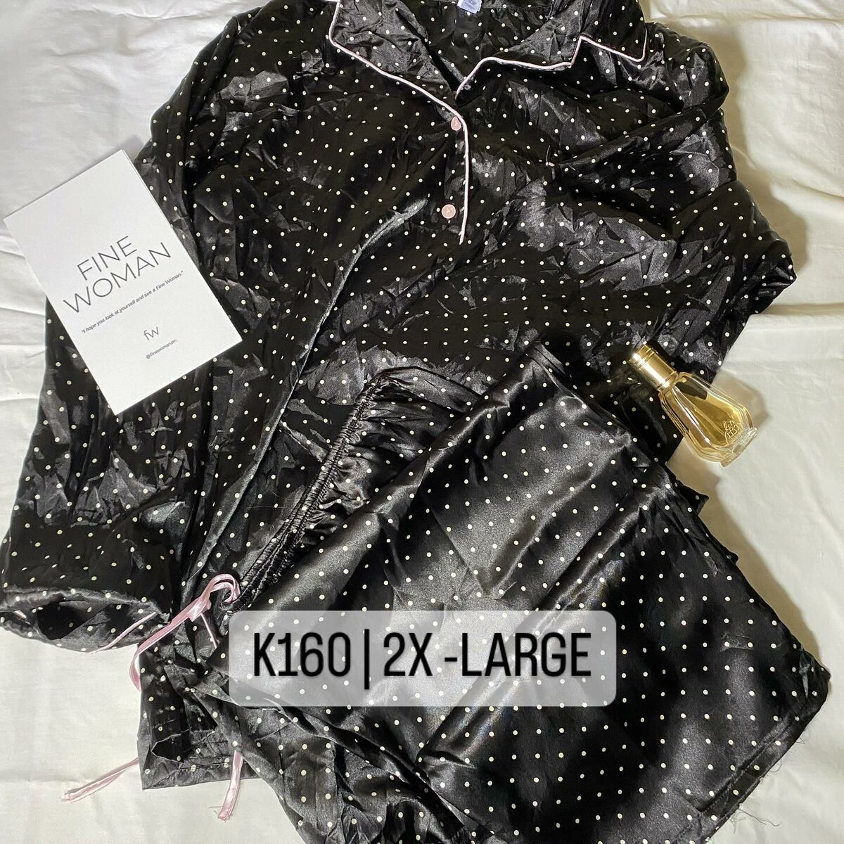 Beautiful women's pajamas black