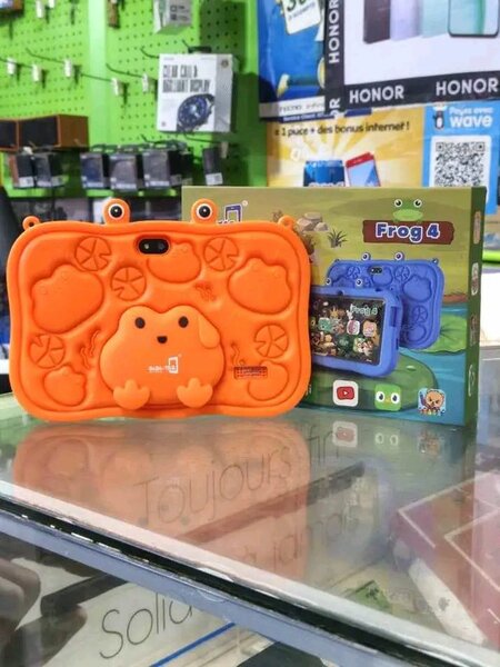 Tablette enfant avec étui de protection