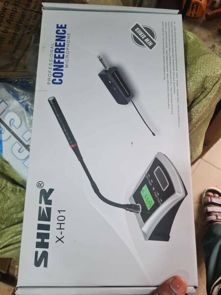 Microphone de conférence UHF