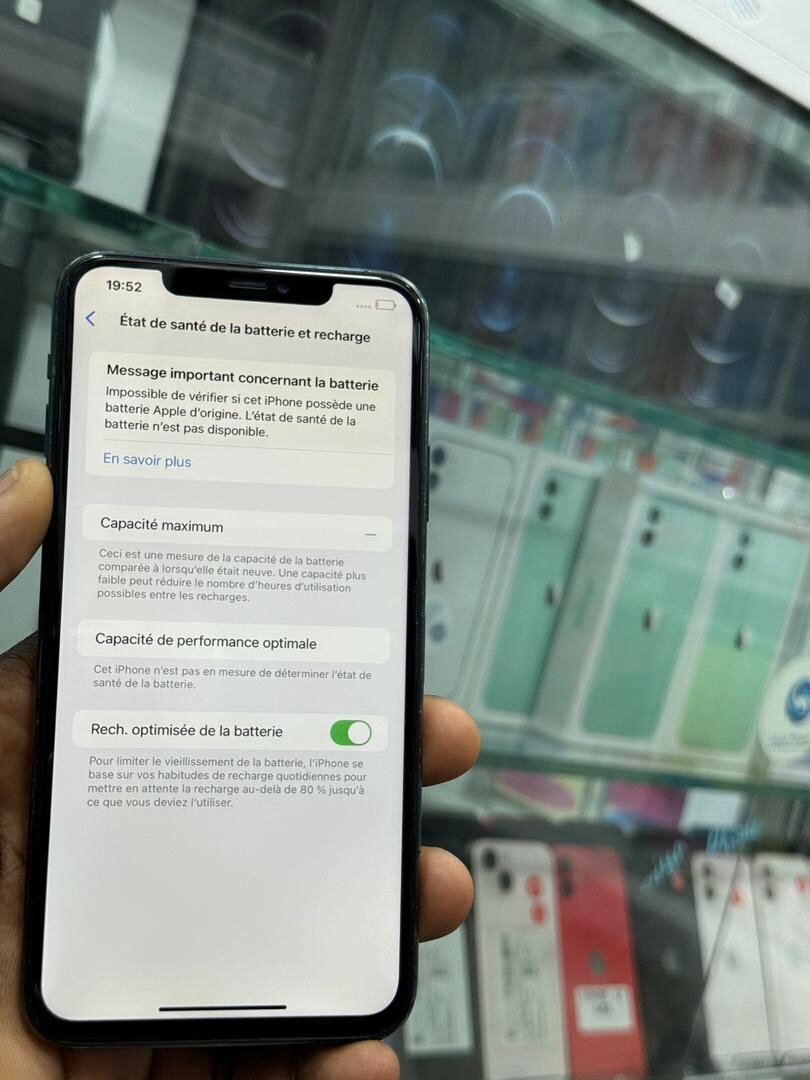 iphone 11 pro max 64g sans id
