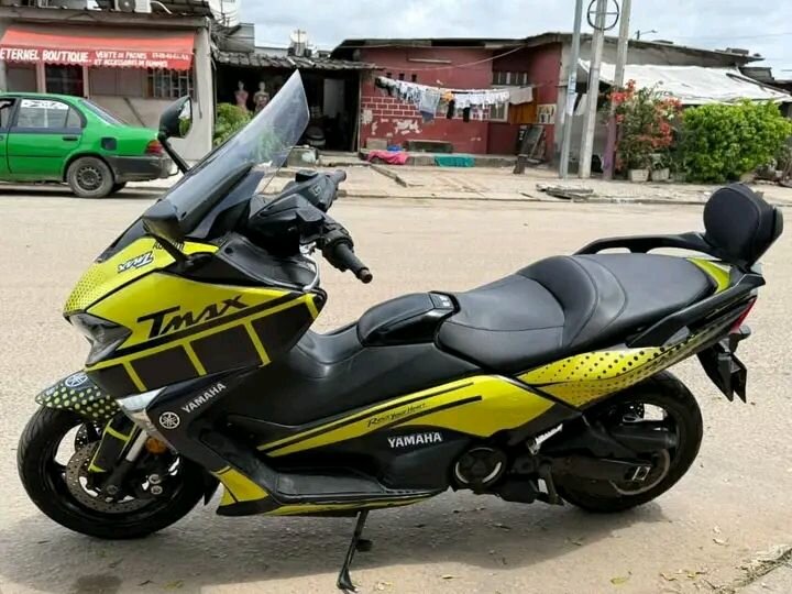 Scooter Yamaha TMAX Sport