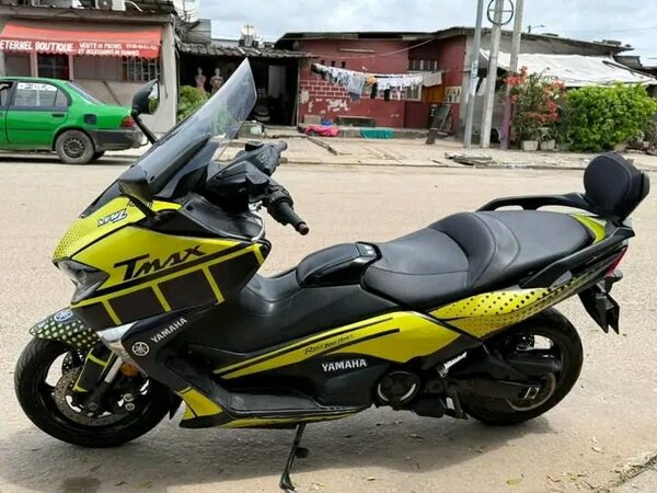 Scooter Yamaha TMAX Sport
