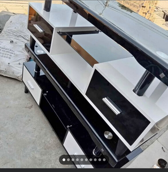 Meuble TV moderne en verre