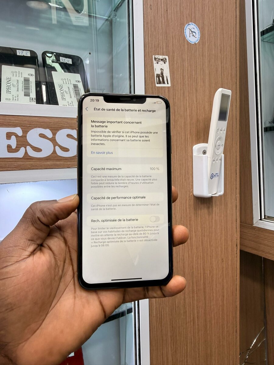 Xs Max 64Go tout passe propre