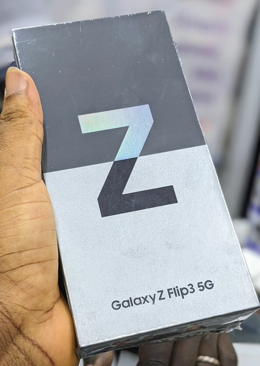 Samsung Galaxy Z Flip3 5G 256g