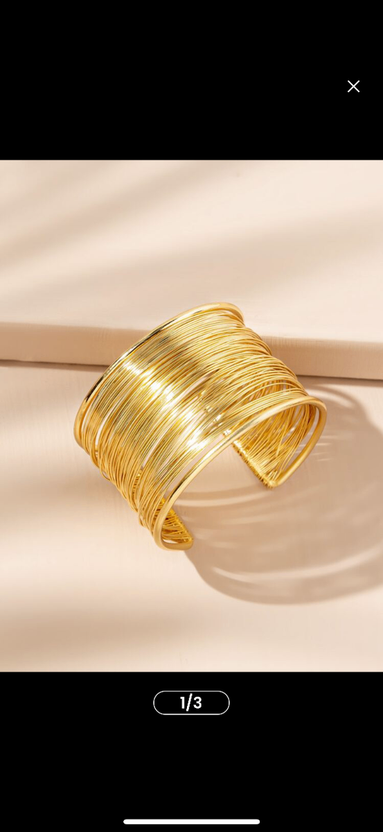 Bracelet doré moderne chic