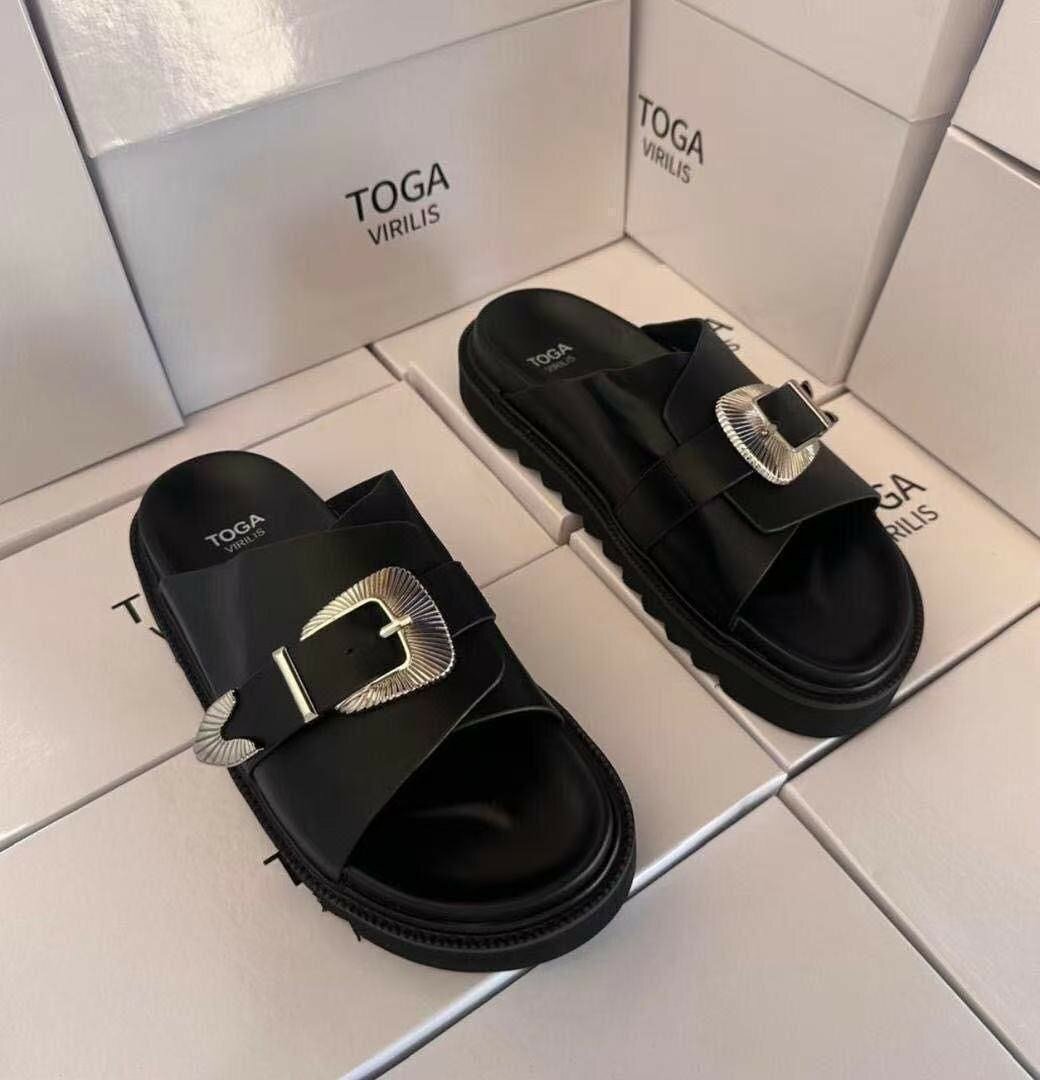 Sandales noires Toga Virilis