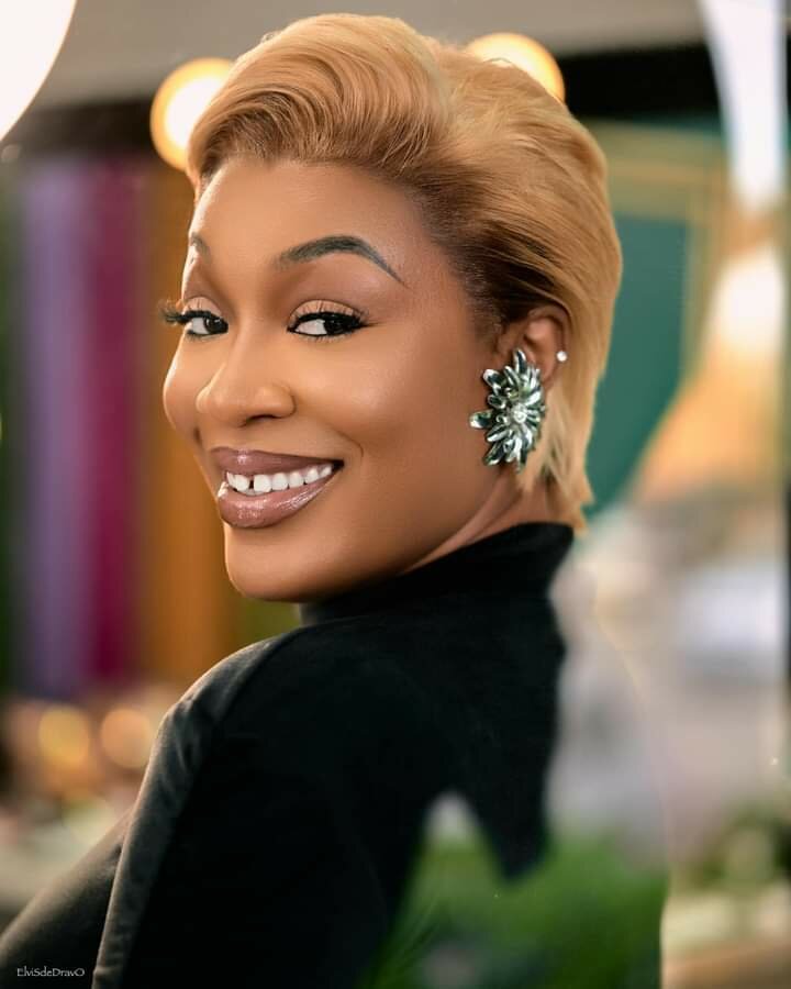 Perruque importé coupe Dame