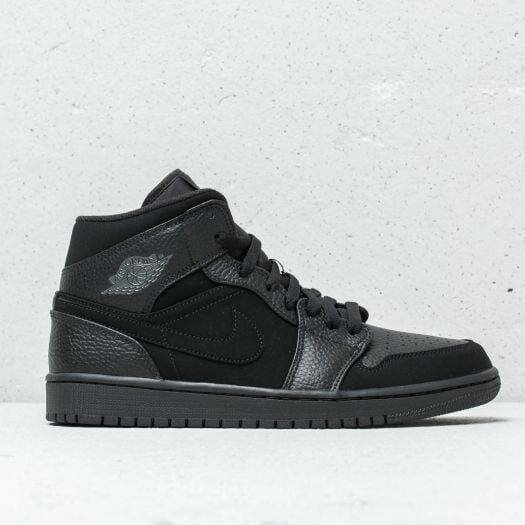 AIR JORDAN 1 LONG ALL BLACK