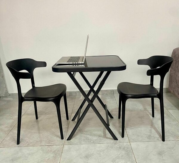 Table pliable noir pour ordinateur portable
