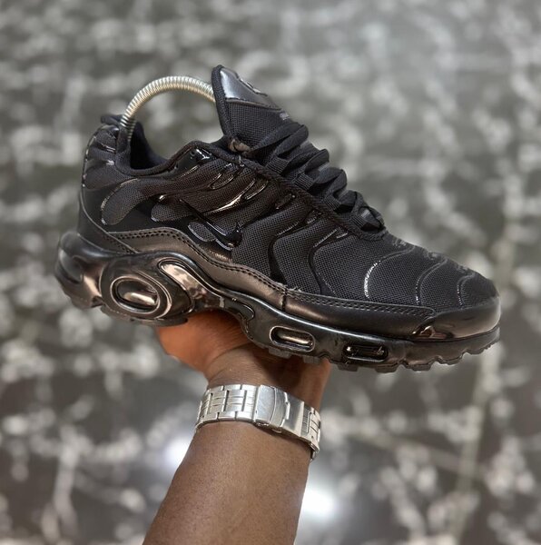 Baskets Noires Sport Homme