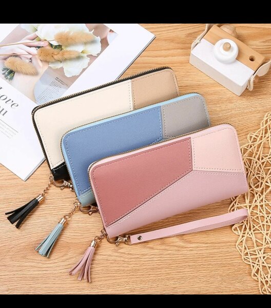 Porte-monai Femme élégante