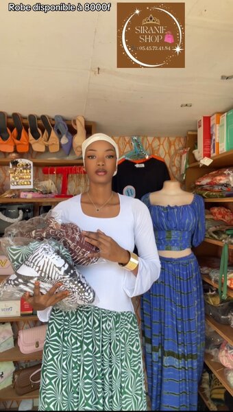 Robe de soirée disponible