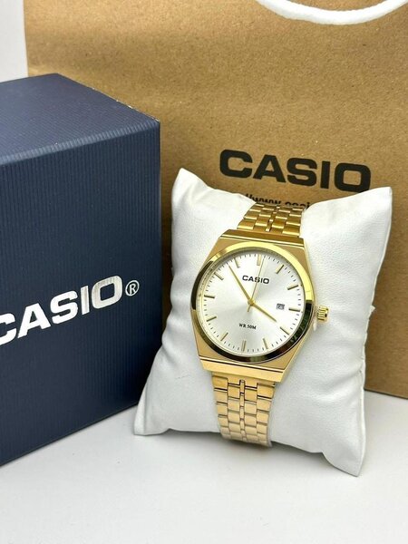 Montre Casio élégante
