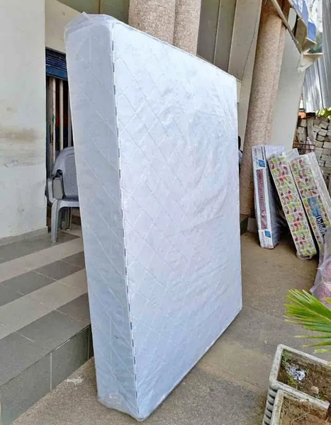 Matelas Confort Ergonomique