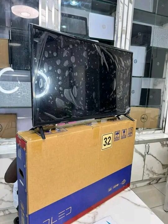 Télévision LED 32" HD
