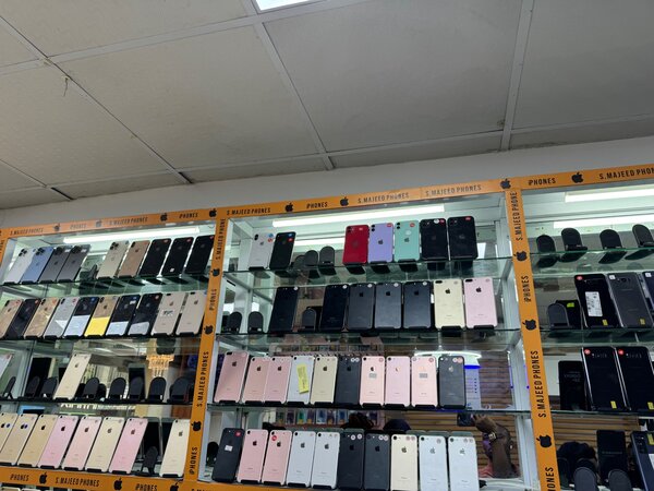 All type of phones,iPhone,Samsung etc