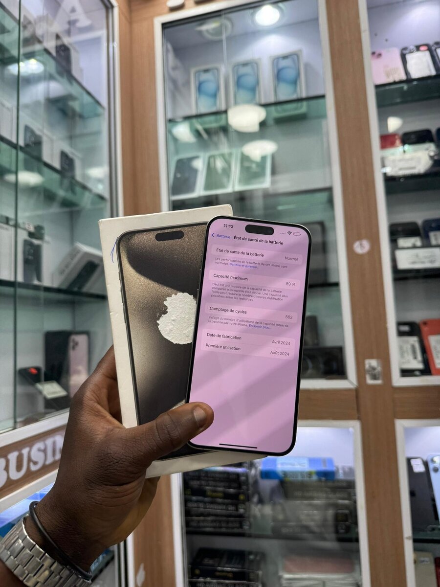 iPhone 15 Pro Max 512Go 2 puce