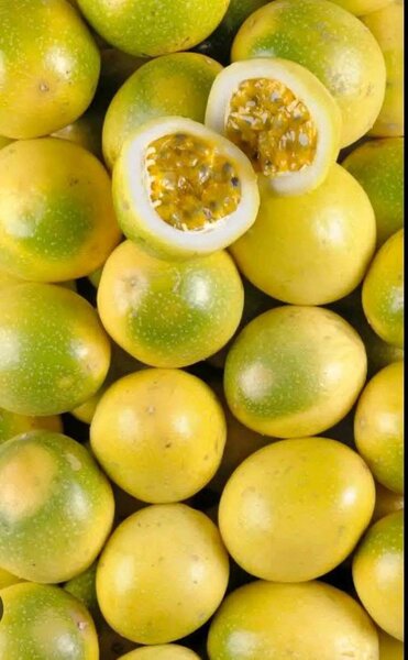 Fruits de la passion frais