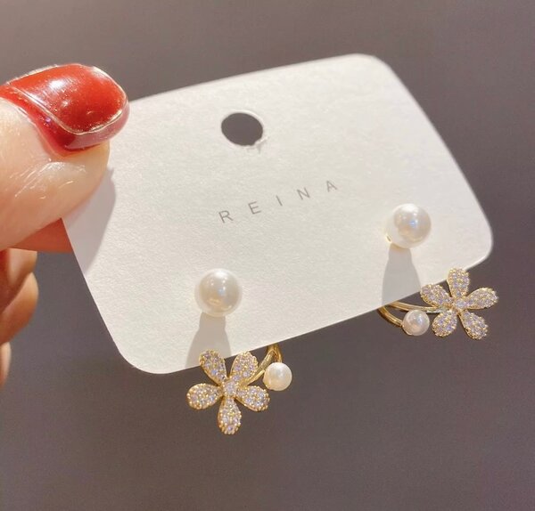 Boucles d'oreilles fleur perle