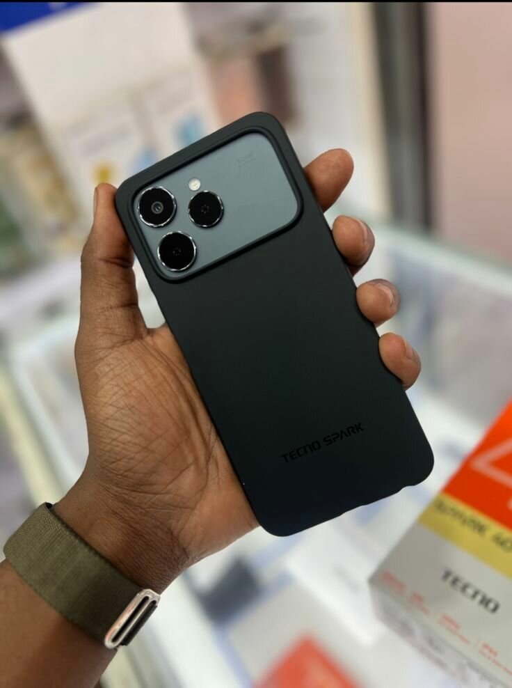 Tecno Spark 3 Téléphone Portable
