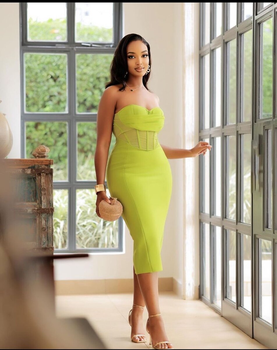 Robe élégante et moderne