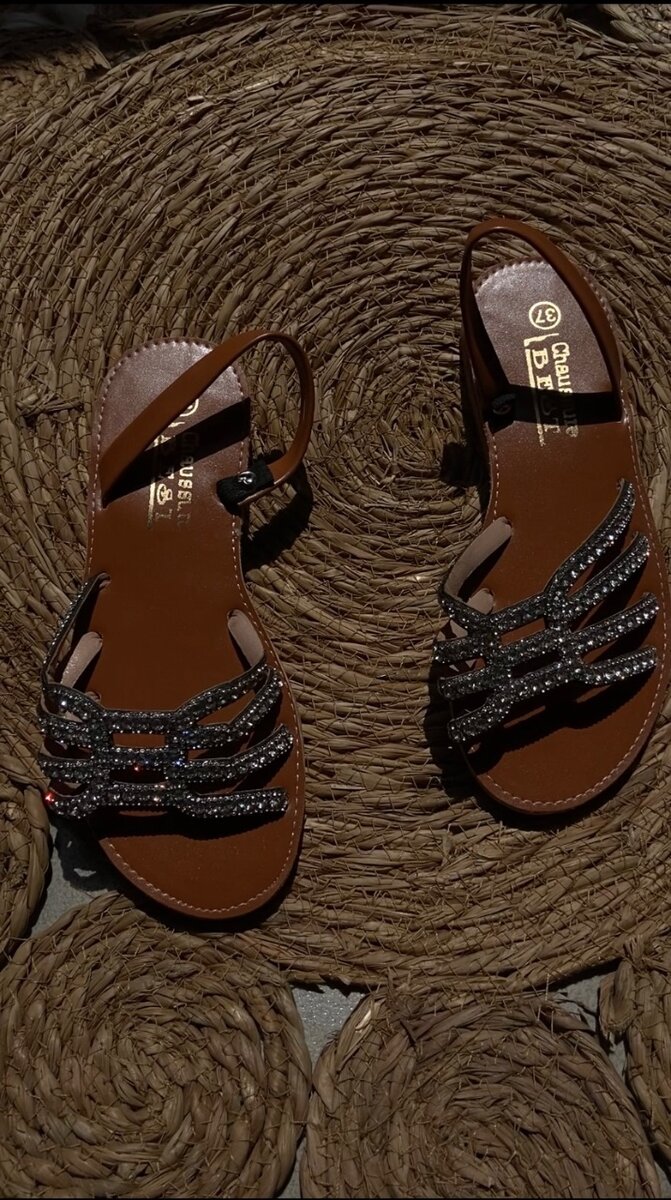 Sandales perlées du Sénégal