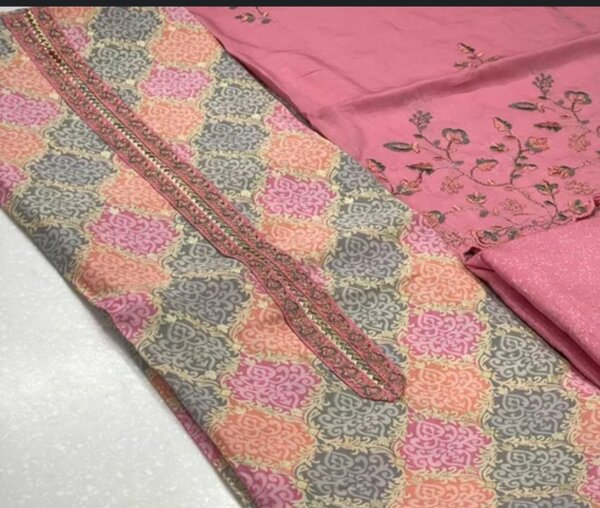 Ladies suit