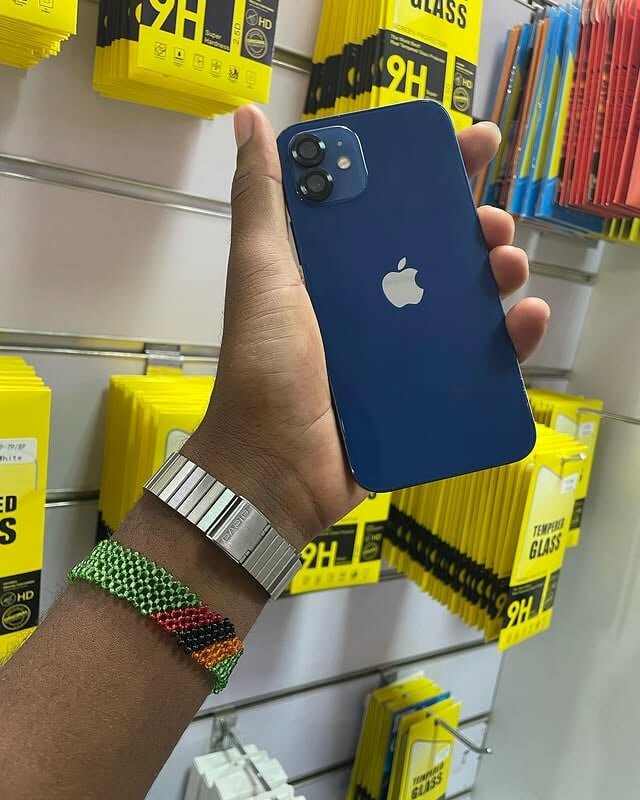 BRAND NEW IPHONE 🍏 pro 