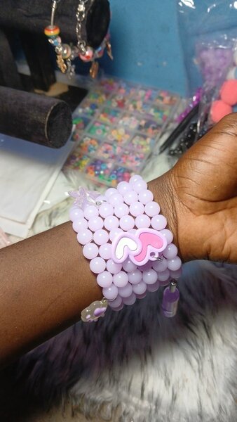 Bracelet perles violettes