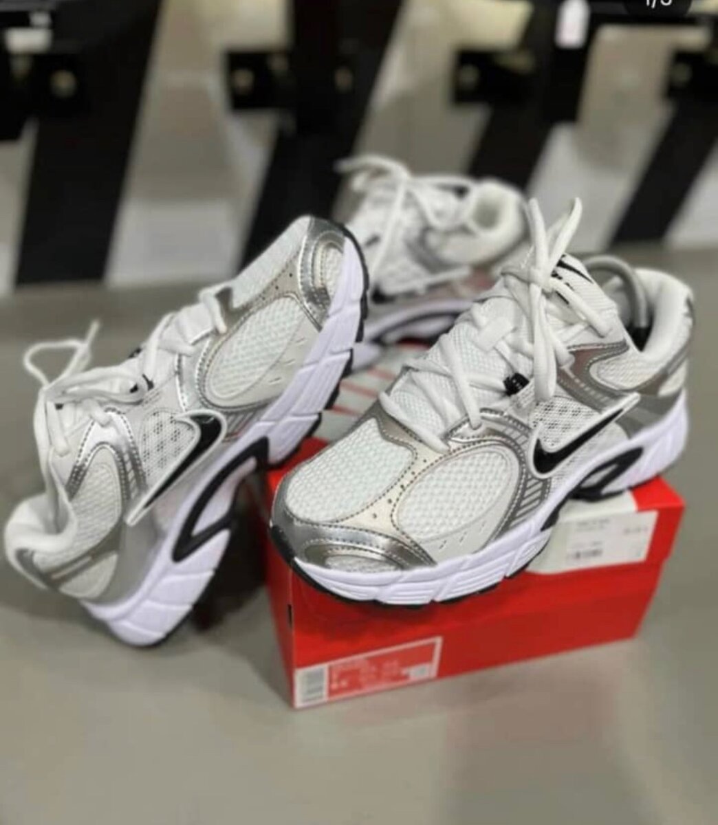 Nike Air Running Sneakers