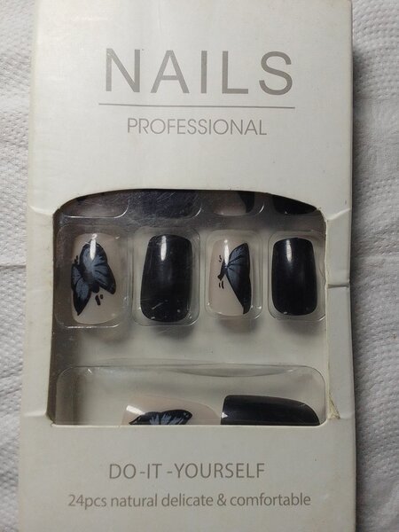 Ongles Professionnels Papillon